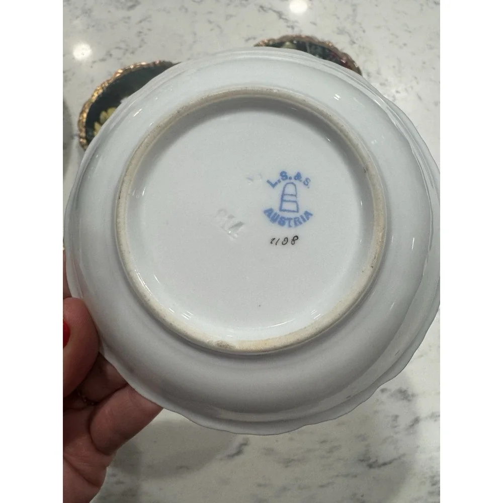 Set of 4 Antique Hand Painted Porcelain Bowls Made In Austria. Gold Trim, Signed